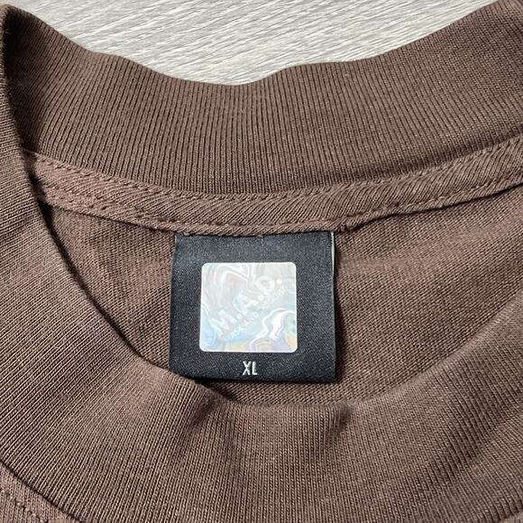 Mask And Disguise 2022 Mickey Mouse Runaway Brain T-shirt Size XL Brown - Picture 6 of 7